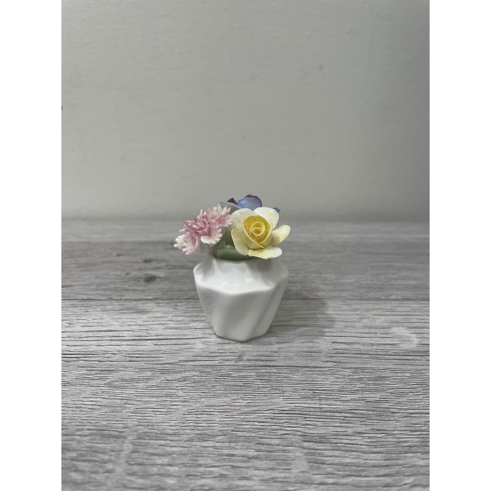 Royal Doulton England Miniature Bone China Floral Basket Flower Bouquet Ornament